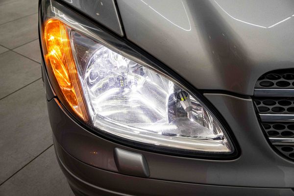 2010-Mercedes-Benz-Viano-30-CDI-V6-Ambiente image:10