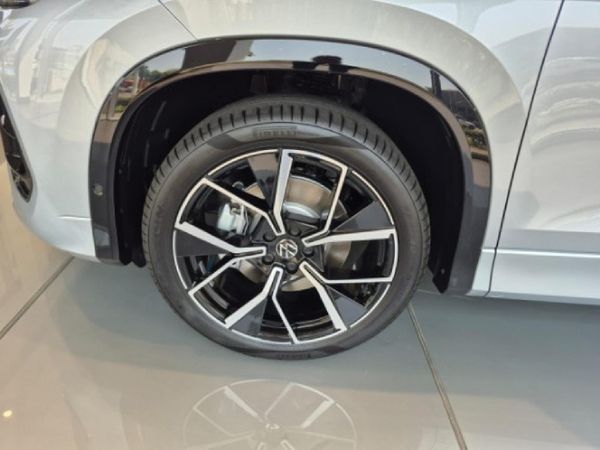 2026-Volkswagen-Tayron-14TSI-R-Line-DSG-Auto-110kw image:4