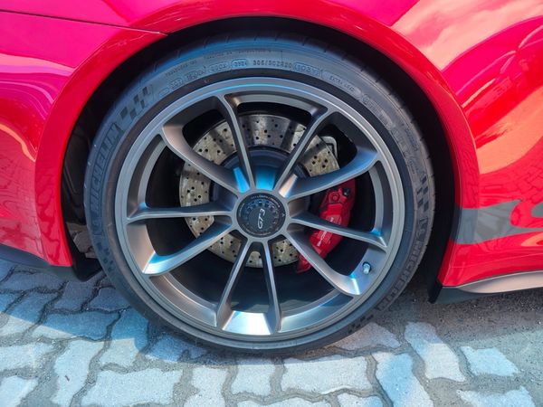2015-Porsche-911-Automatic image:2