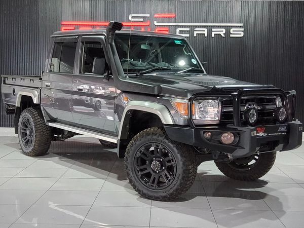 Used Toyota Land Cruiser 79 4.0 Pick-Up Double-Cab Manual for sale
