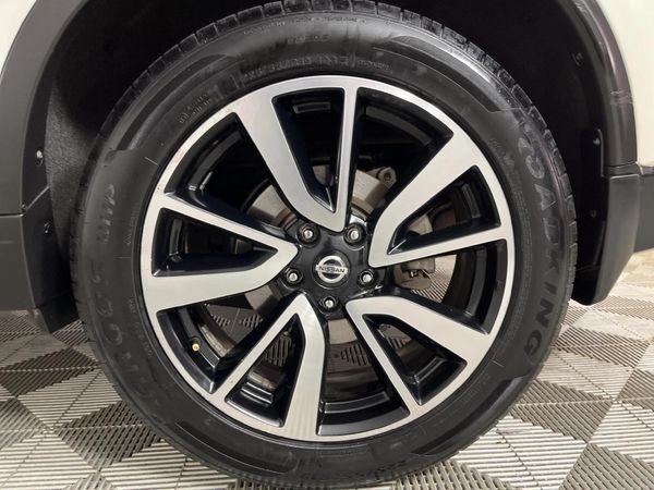 2022-Nissan-X-Trail-16-dCi-Tekna-4x4 image:3