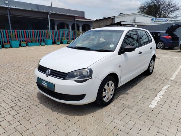 2017-Volkswagen-Polo-GP-14-Trendline image:1