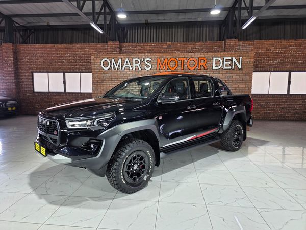 2025-Toyota-Hilux-28GD-6-GR-Sport-Double-Cab-4x4 image:2