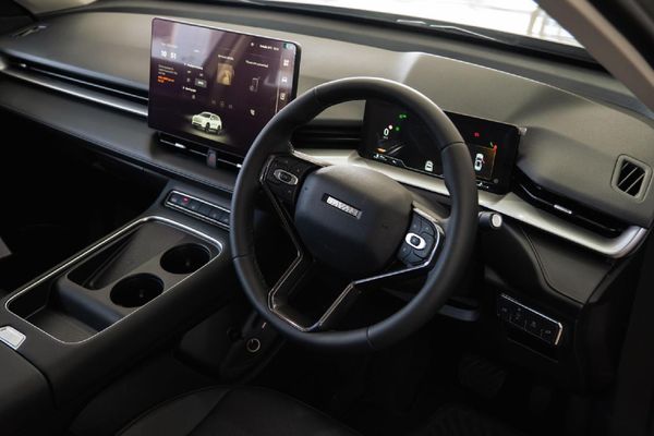 2026-Haval-H6-15T-Hybrid-Luxury-DHT image:15