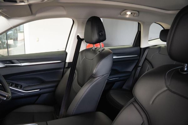 2026-Haval-H6-15T-Hybrid-Luxury-DHT image:21