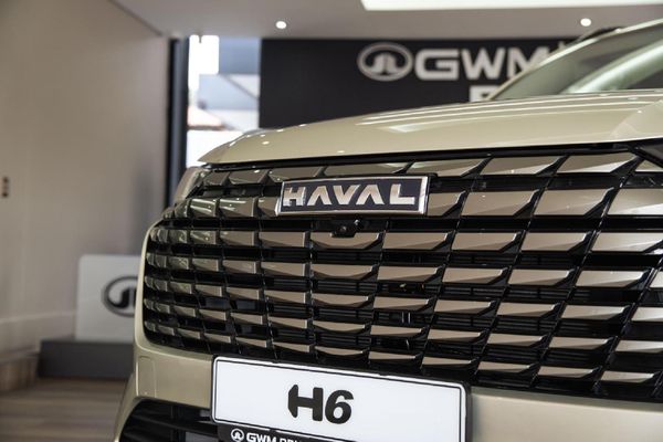 2026-Haval-H6-15T-Hybrid-Luxury-DHT image:6