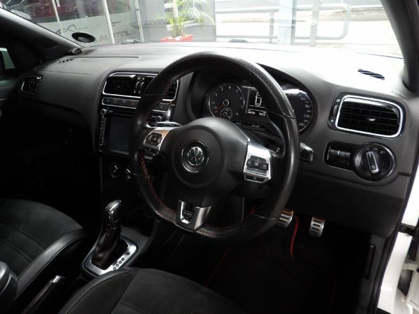 2014-Volkswagen-Polo-GTI-14-TSI-Auto image:12