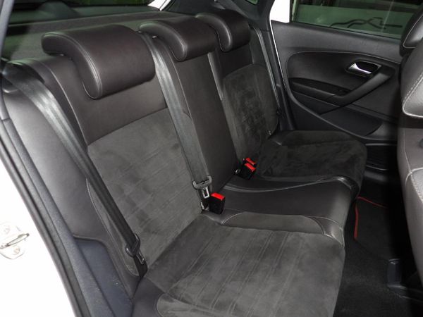 2014-Volkswagen-Polo-GTI-14-TSI-Auto image:16