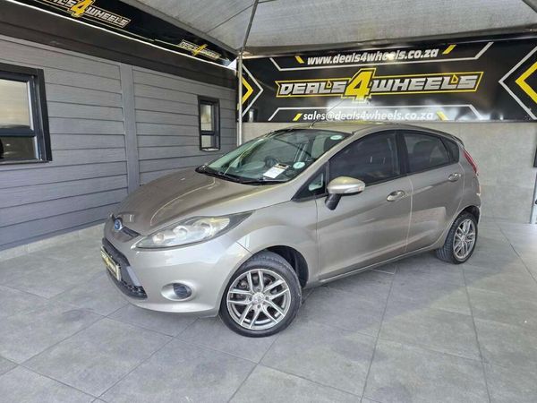 2011-Ford-Fiesta-14i-Ambiente-5-dr image:3