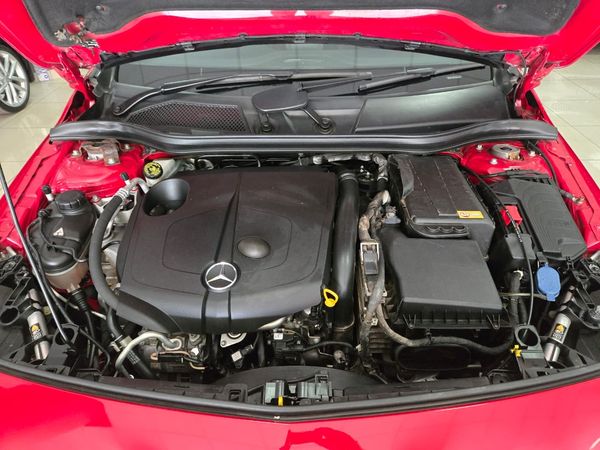2015-Mercedes-Benz-A-Class-A-220d-AMG-Auto image:21