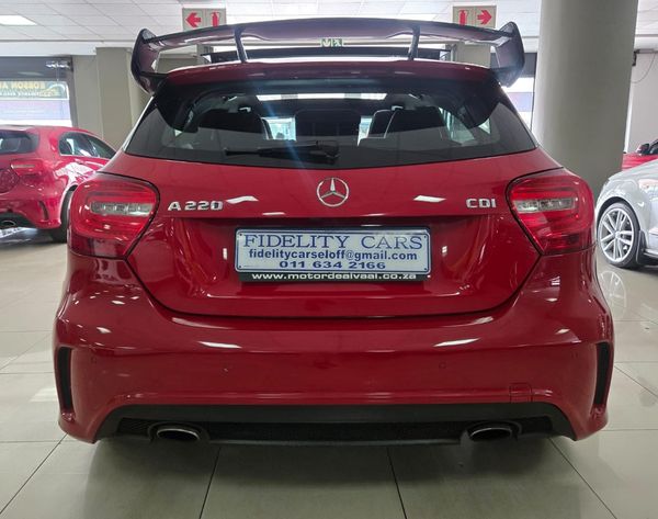 2015-Mercedes-Benz-A-Class-A-220d-AMG-Auto image:4