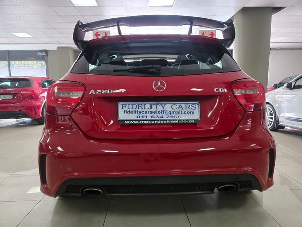 2015-Mercedes-Benz-A-Class-A-220d-AMG-Auto image:5