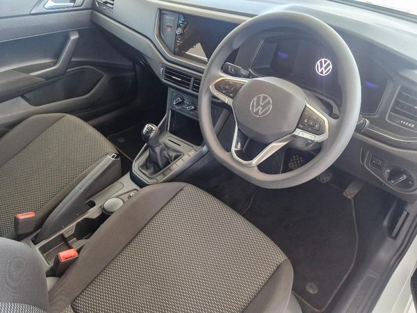2025-Volkswagen-Polo-10-TSI image:2