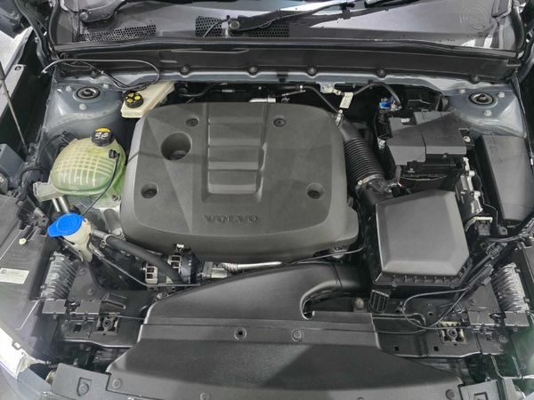 2021-Volvo-XC40-D4-Momentum-AWD image:18