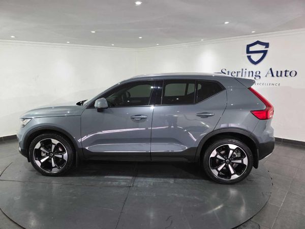 2021-Volvo-XC40-D4-Momentum-AWD image:4