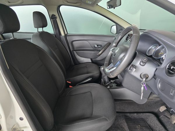 2019-Renault-Sandero-900T-Expression image:17