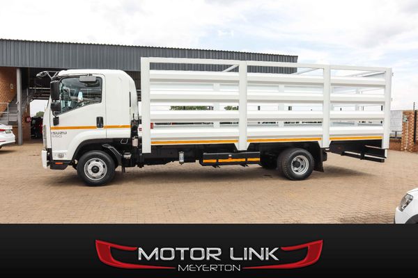 2014-Isuzu-FRR-550-Fc-Cc image:2