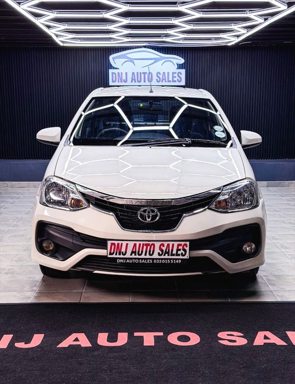 2018-Toyota-Etios-15-XS image:6