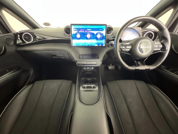 2024-BYD-Dolphin-Standard-Range-Auto image:1