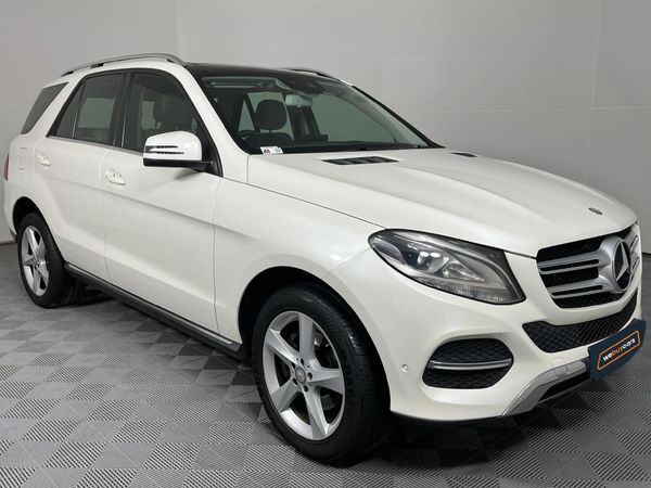 2015-Mercedes-Benz-GLE-250d-4Matic image:15