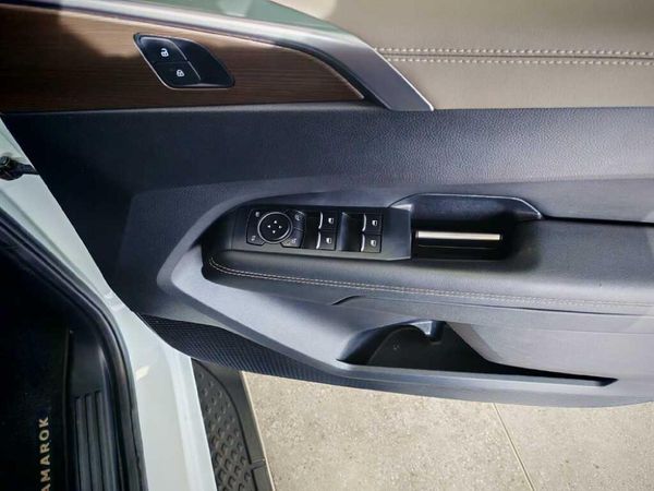 2023-Volkswagen-Amarok-30-TDI-V6-184kW-4Motion-Style-Auto-Double-Cab image:16