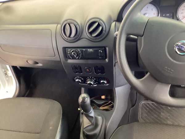2023-Nissan-NP200-16-AC-Safety-Pack image:14