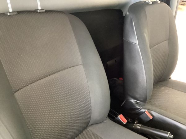 2023-Nissan-NP200-16-AC-Safety-Pack image:16