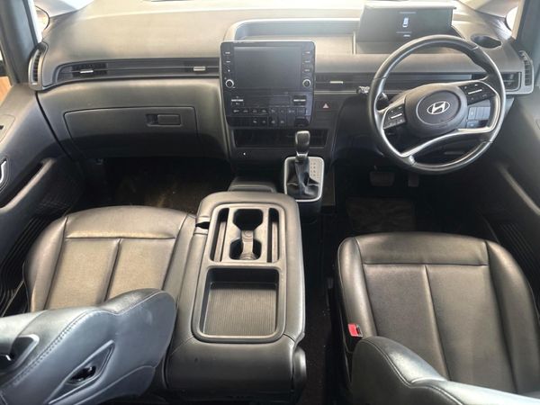 2024-Hyundai-Staria-22d-Executive-Auto image:4