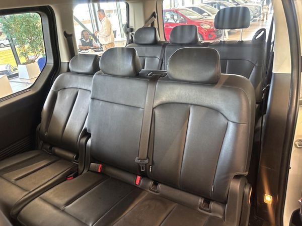 2024-Hyundai-Staria-22d-Executive-Auto image:5