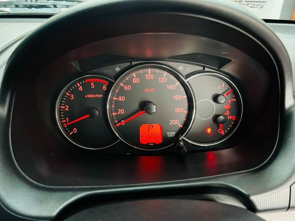 2014-Mitsubishi-Pajero-Sport-25D-Auto image:18