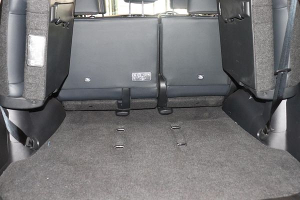 2023-Toyota-Fortuner-28-GD-6-Raised-Body-Auto image:8
