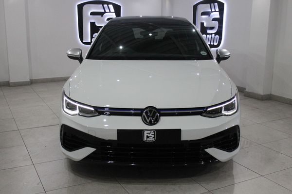 2024-Volkswagen-Golf-8-20-TSI-R-DSG image:2