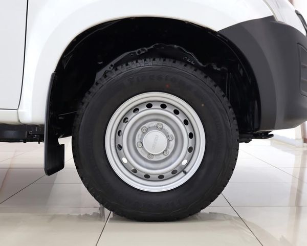 2020-Isuzu-D-Max-D-Max-250-Fleetside image:12