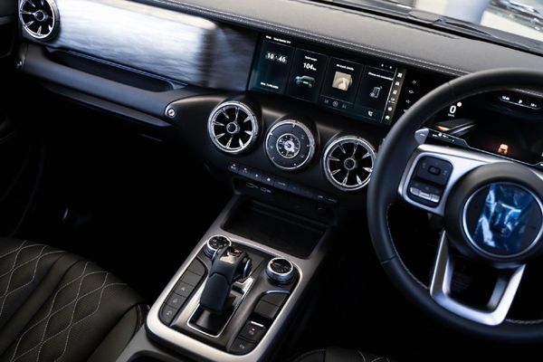 2026-GWM-Tank-300-24TD-Ultra-Luxury-4x4-Auto image:10