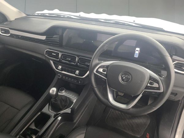 2025-Foton-Tunland-20T-G7-TLX-4x4-Single-Cab image:8