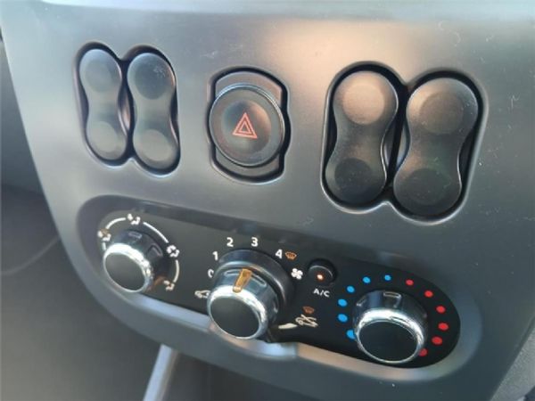 2020-Nissan-NP200-15-dCi-Safety-Pack image:13