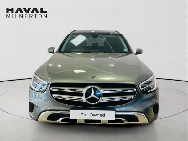 2020-Mercedes-Benz-GLC-300-4Matic image:1