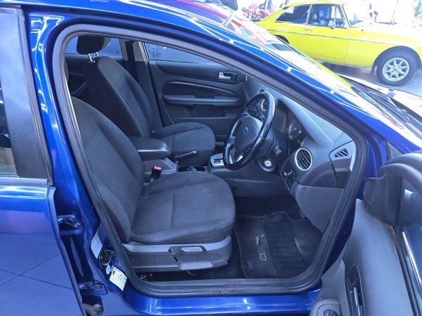 2007-Ford-Focus-Ford-Focus-20-4-Door-Trend-Auto image:15