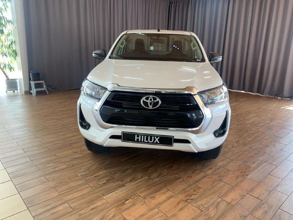 2026-Toyota-Hilux-24-GD-6-Raised-Body-Raider-Single-Cab image:2