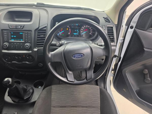 2022-Ford-Ranger-22-TDCi-Single-Cab image:9
