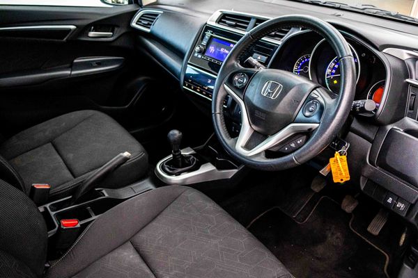 2019-Honda-Jazz-15-Elegance image:11