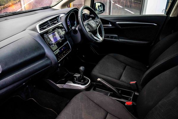 2019-Honda-Jazz-15-Elegance image:19