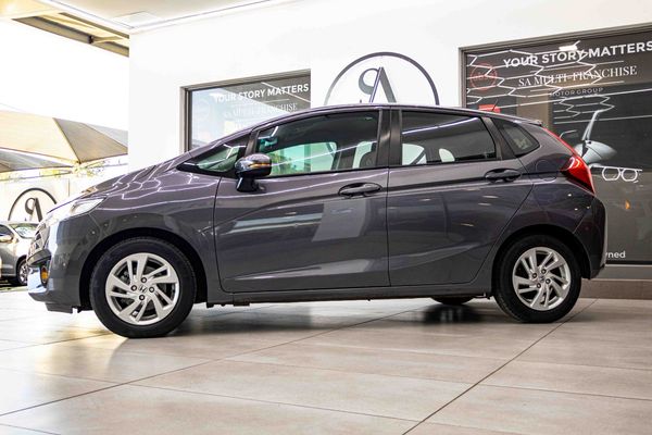2019-Honda-Jazz-15-Elegance image:4