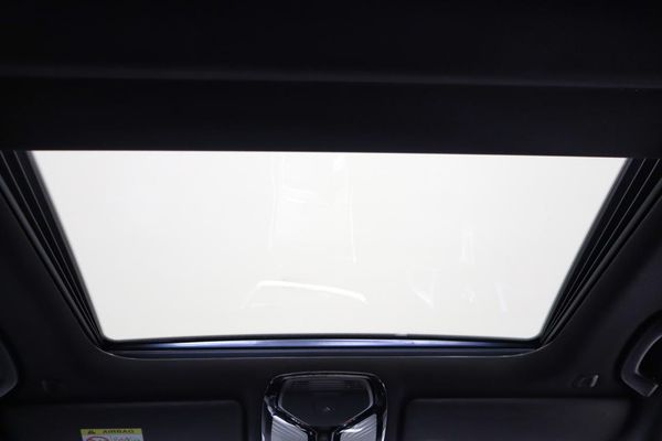 2020-BMW-3-Series-320i-M-Sport image:14