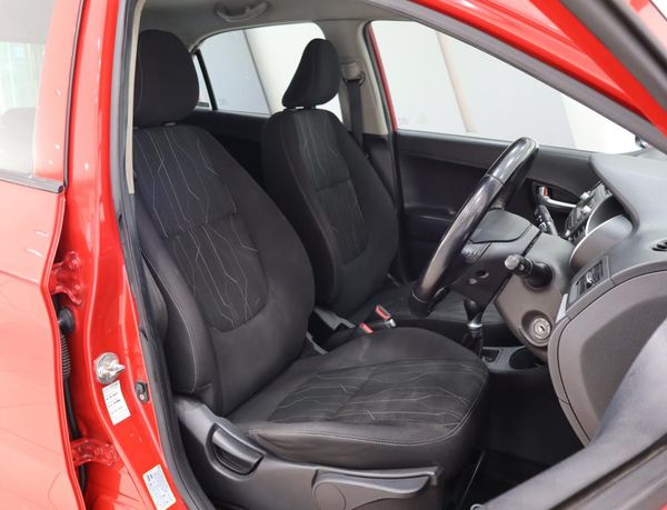 2015-Kia-Picanto-12-EX image:15