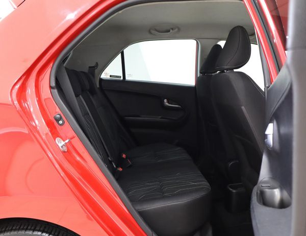 2015-Kia-Picanto-12-EX image:16
