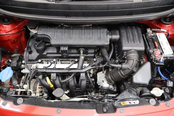 2015-Kia-Picanto-12-EX image:18