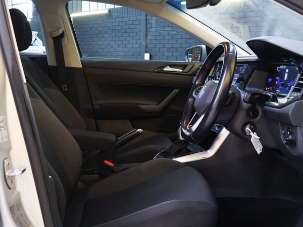 2023-Volkswagen-Polo-10-TSI-Life-Auto image:9