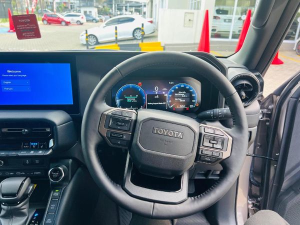 2026-Toyota-Land-Cruiser-Prado-VX-R-28GD-Auto image:6