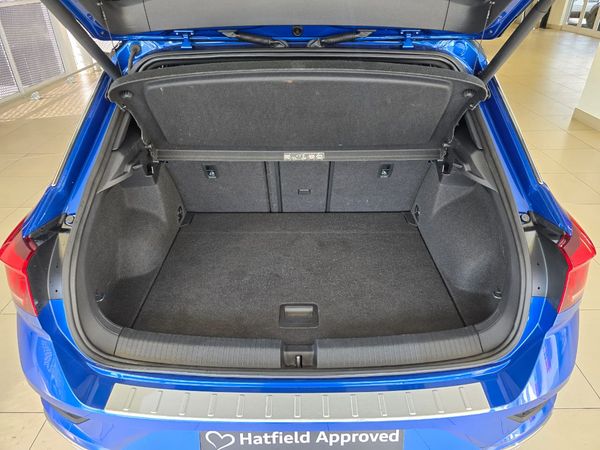 2021-Volkswagen-T-Roc-20-TSI-4Motion-R-Line-Auto image:9